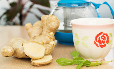 hot fresh ginger root juice