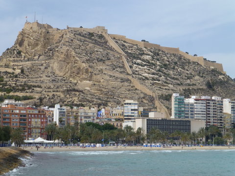 Alicante,ciudad costera de la Comunidad Valenciana en España