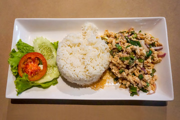 Lab kai, spicy Thai dish