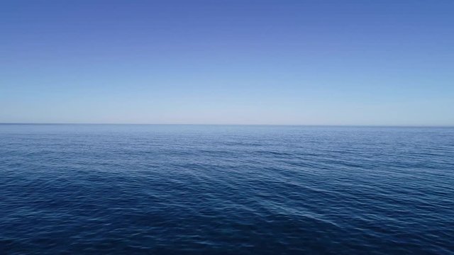 Inifnite blue ocean