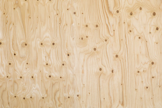 Tavola di legno con nodi