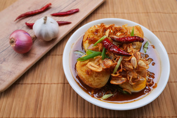 Egg with Tamarind Sauce,Thai food