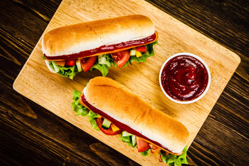 Hot dogs on cutting board