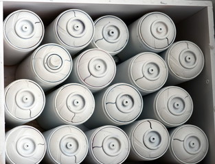 Bombe peinture graffiti blanc