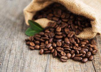 Roasted coffee beans