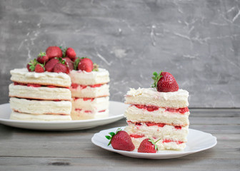 naked fruit cake homemade rustic wedding colorful red