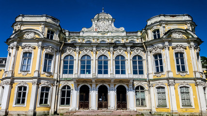 Baroque palace in the estate Znamenka near St.Petersburg, Russia.