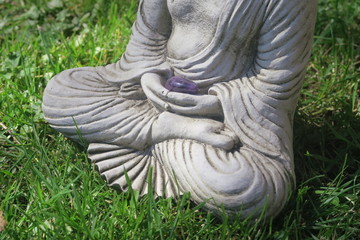 Buddha Statue Hands With Crystal