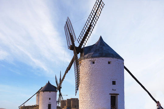 「Winmill」の写真素材 | 168件の無料イラスト画像 | Adobe Stock