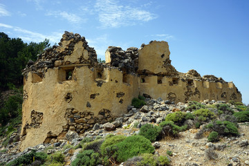Fototapeta na wymiar Ruins of fortress