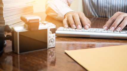 Close up  businessman's holding hand on keyboard selective focus