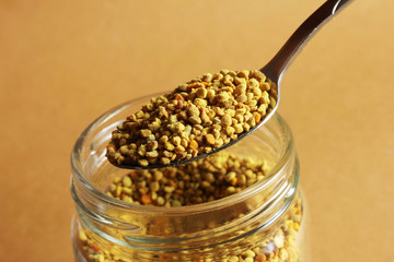 Raw Organic Yellow Bee Pollen