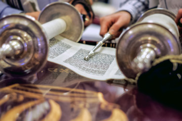 Torah Judentum Religion