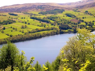 Obraz premium Malowniczy obraz Loch Tay w Perthshire w Szkocji.