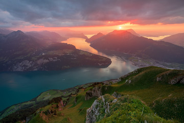Einzigartige Aussicht vom Fronalpstock