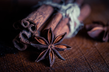 çubuk tarçın ve anason
