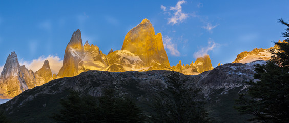 Glaciers National Park is an amazing place in the south of South Ice Field, the third bigger Ice...