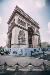 Fototapeta na wymiar Parisian Arch