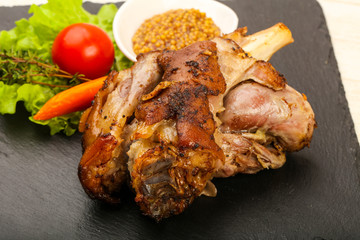 Roasted pork knee
