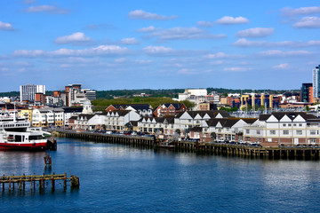 Fototapeta na wymiar Pier at Southampton England