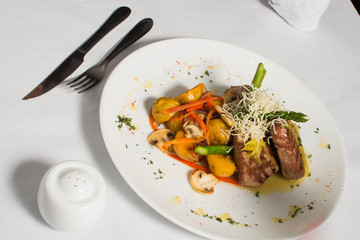 food, wine, white, table, spoon, plate, dish, dinner