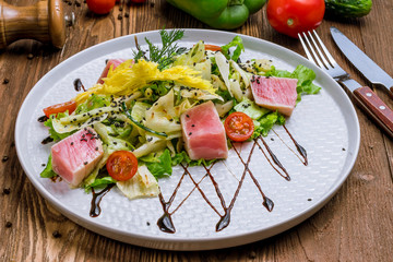 Nicoise with tuna