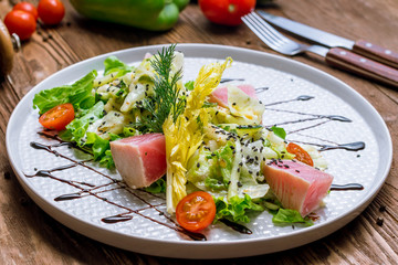 Nicoise with tuna