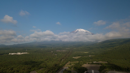 Fototapeta na wymiar [空撮写真]上空からの富士山