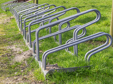 Bicycle rack in row