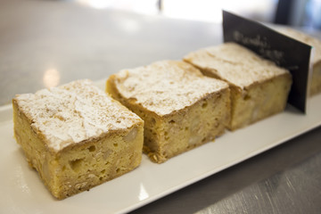 white chocolate macadania blondie