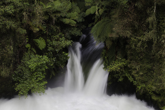 Okere Falls - Kaituna River 