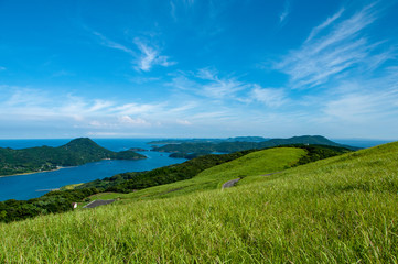 海と空が青い平戸島
