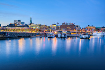 Fototapeta na wymiar Stockholm cityscape skyline at night in Stockholm, Sweden