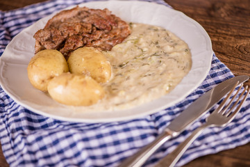 pumpkin sauce with dill and new potatoes