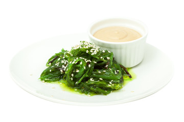 Algae chuka salad