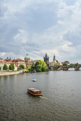 Obraz premium Scenic spring view of the Old Town