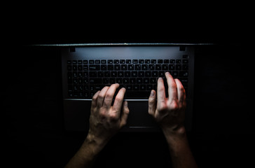 Russian hacker hacking the server in the dark web, Deep Web Top dark net