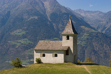 Fototapeta na wymiar Kapelle in Aschbach