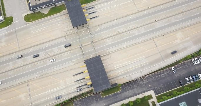 A great way to drive cars and pay a toll on a toll road in the U.S. Height view. Electronic toll only