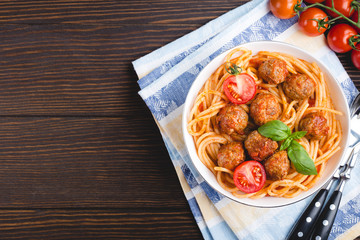 Spaghetti with meatballs