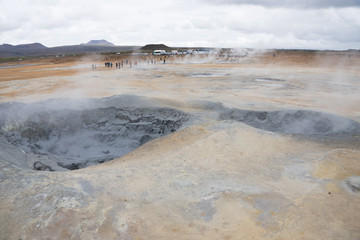 Fumarolen-Landschaft im Geothermalgebiet Námaskarð – Hverir / Nord-Island