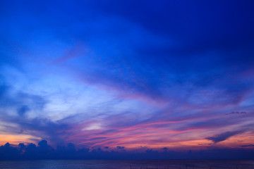 Fototapeta na wymiar Beautiful sky at twilight time
