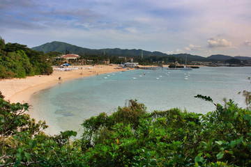 沖縄の万座ビーチ