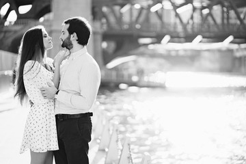 Fototapeta premium elegant couple in a city