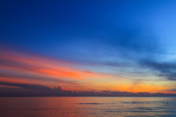 Obraz premium Beautiful sky at twilight time