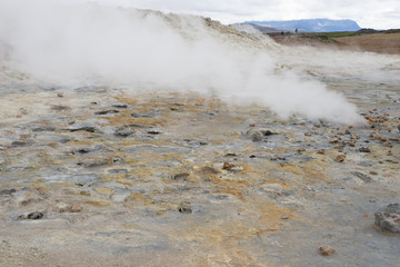 Fumarolen-Landschaft im Geothermalgebiet Námaskarð – Hverir / Nord-Island 