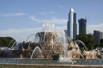 Buckingham fountain in Grant Park in Chicago, il. 