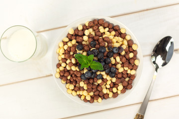 healthy breakfast with flakes