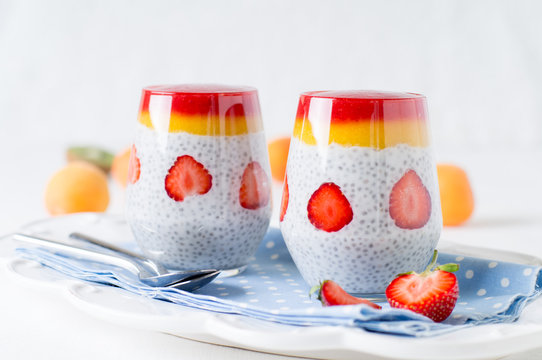 Coconut chia seeds pudding with fruit topping