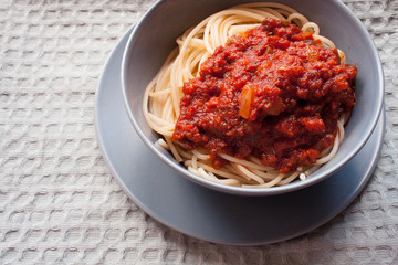 espaguetti con tomate